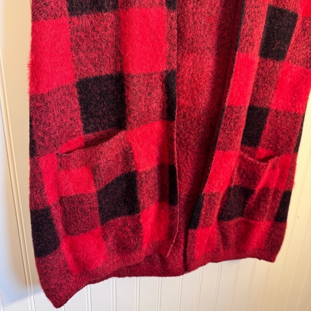 Cyrus Red and Black Buffalo Plaid Open-Front Sleeveless Vest Cardigan Size S - Picture 3 of 9